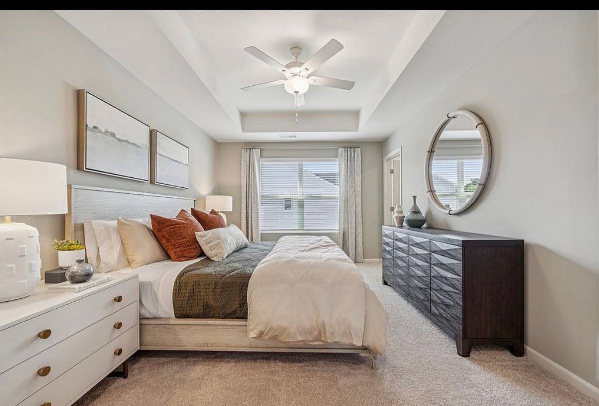 Townhouse for rent at 3035 Kingsfield Rd, Charlotte, NC 28208