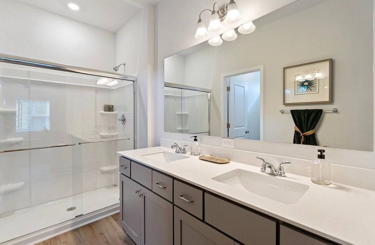 Townhouse for rent at 3035 Kingsfield Rd, Charlotte, NC 28208