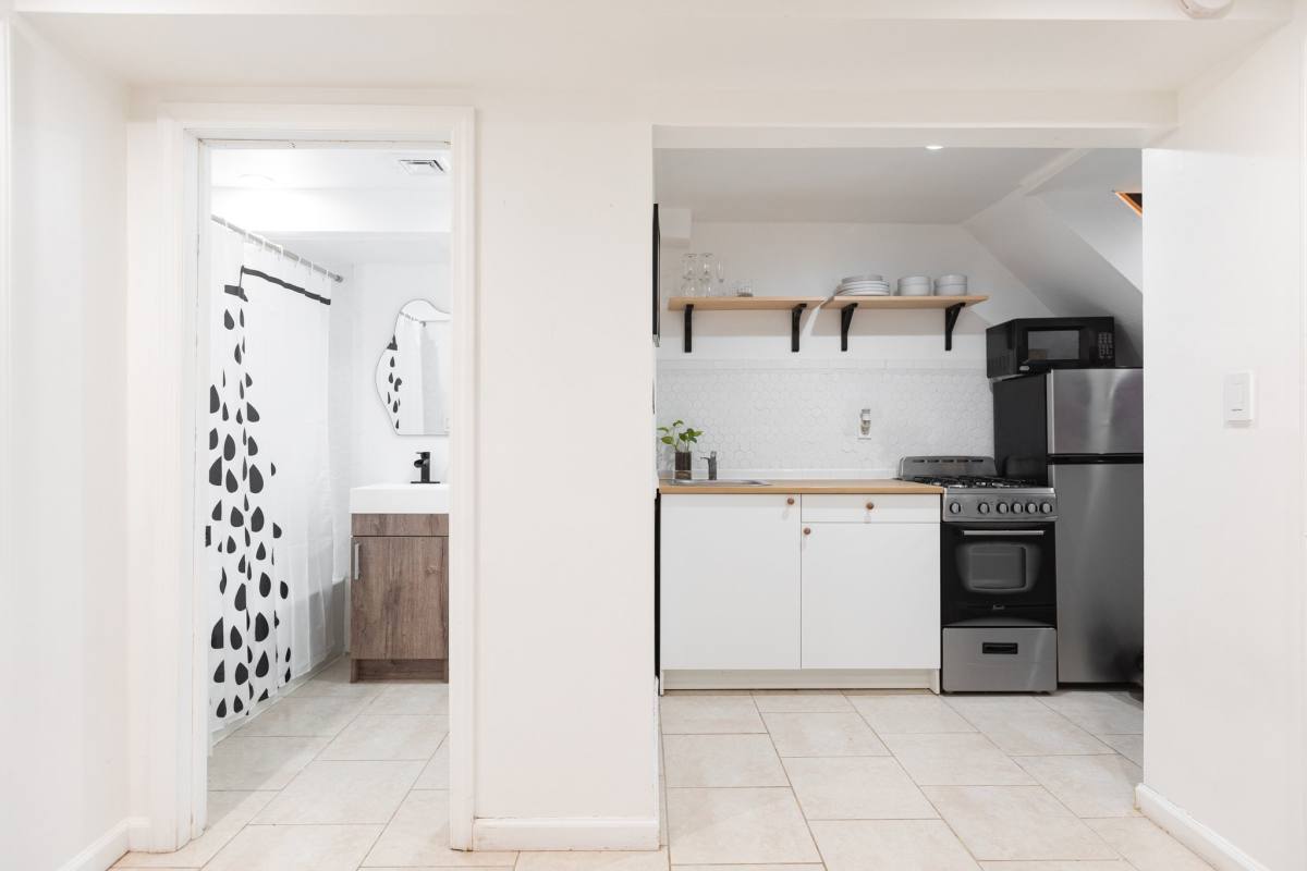 Apartment for rent at 1381 Saint Marks Ave #1B, Brooklyn, NY 11233