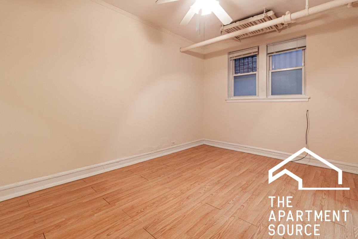 Apartment for rent at 2827 N Burling St #303, Chicago, IL 60614