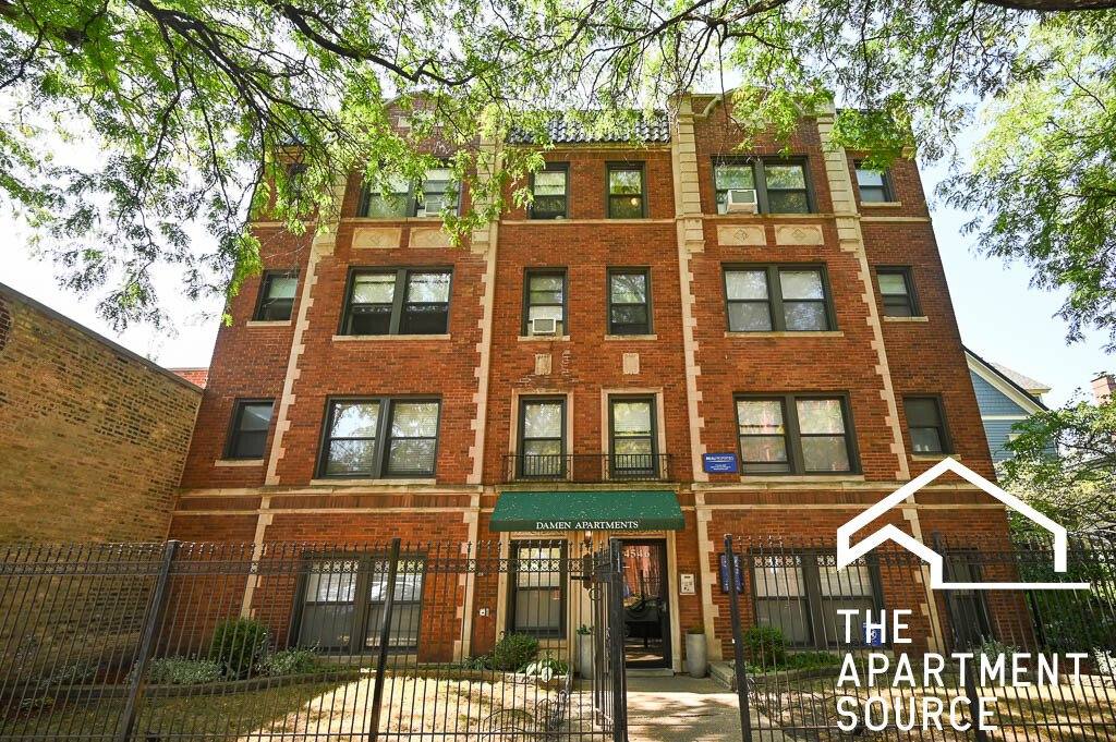 Apartment for rent at 4546 N Damen Ave #403, Chicago, IL 60625