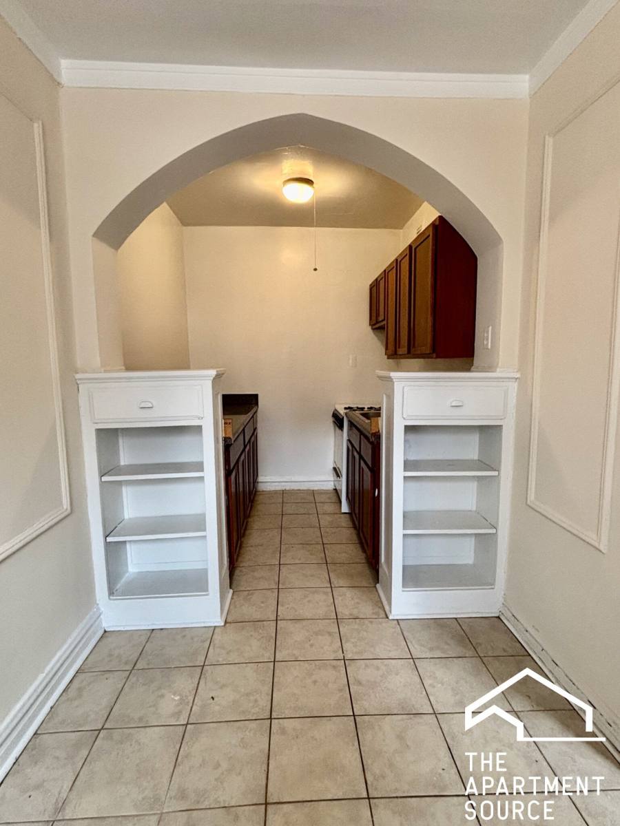 Apartment for rent at 4829 N Damen Ave #201, Chicago, IL 60625