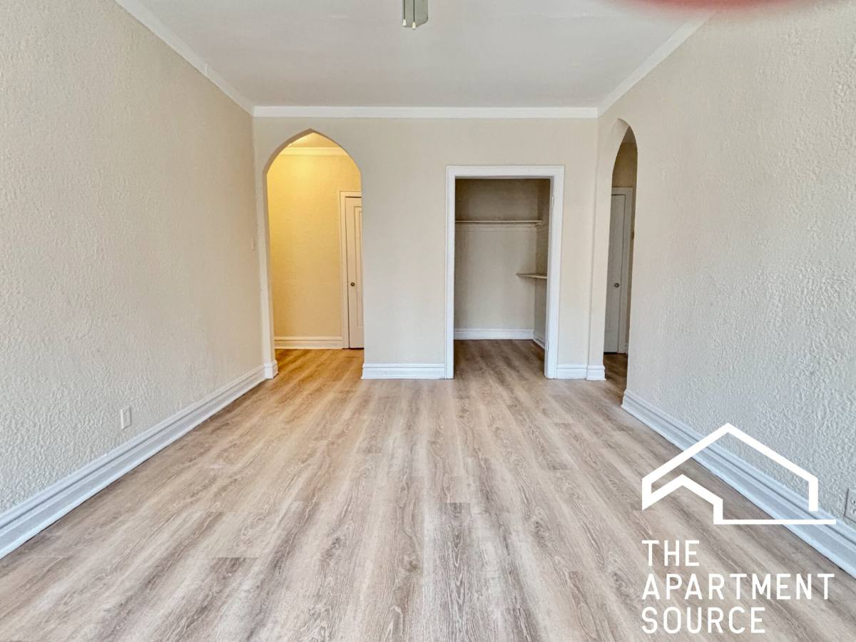 Apartment for rent at 4829 N Damen Ave #201, Chicago, IL 60625