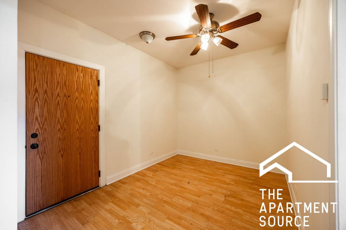 Apartment for rent at 4851 N Damen Ave #203, Chicago, IL 60625