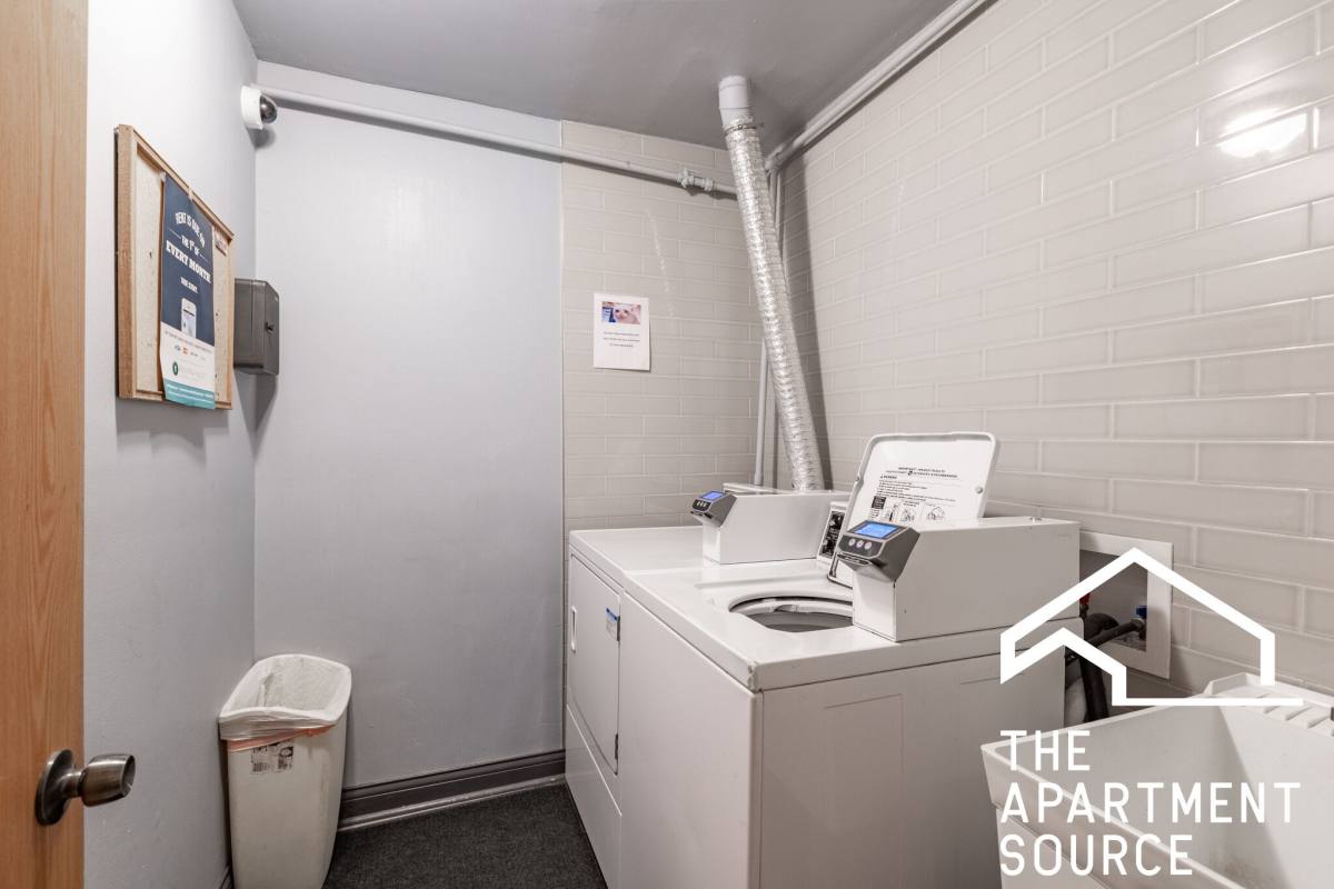 Apartment for rent at 1435 N Dearborn #A4, Chicago, IL 60610