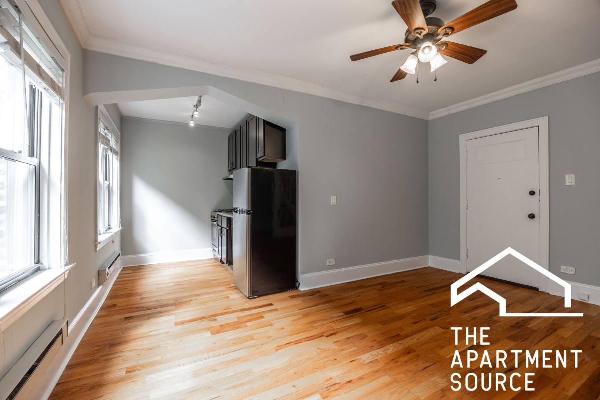 Apartment for rent at 4737 N Hermitage Ave #204, Chicago, IL 60640