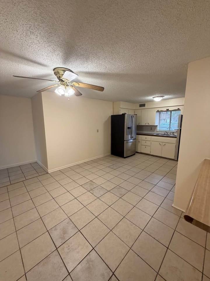 Apartment for rent at 1722 E Cherry St #E38, Springfield, MO 65802