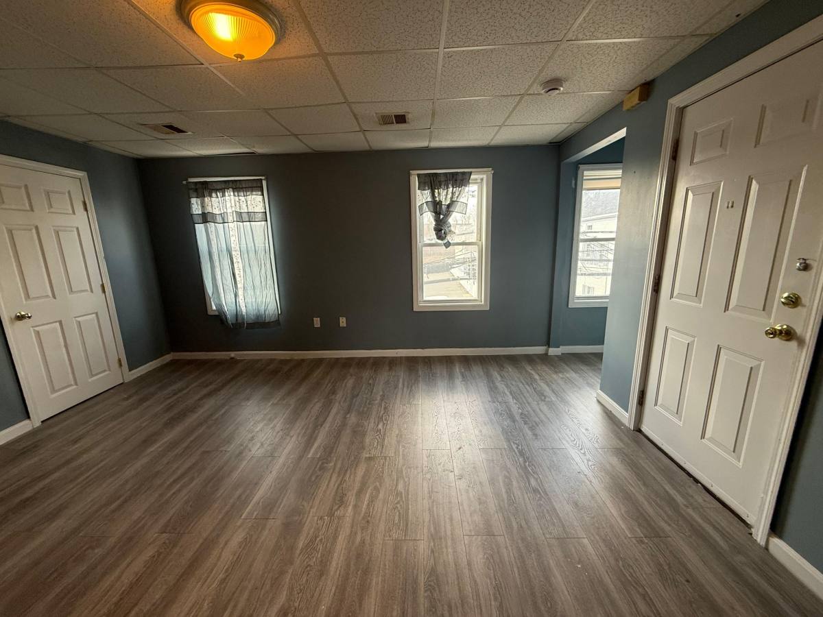 Townhouse for rent at 1905 N Main St, Fall River, MA 02720