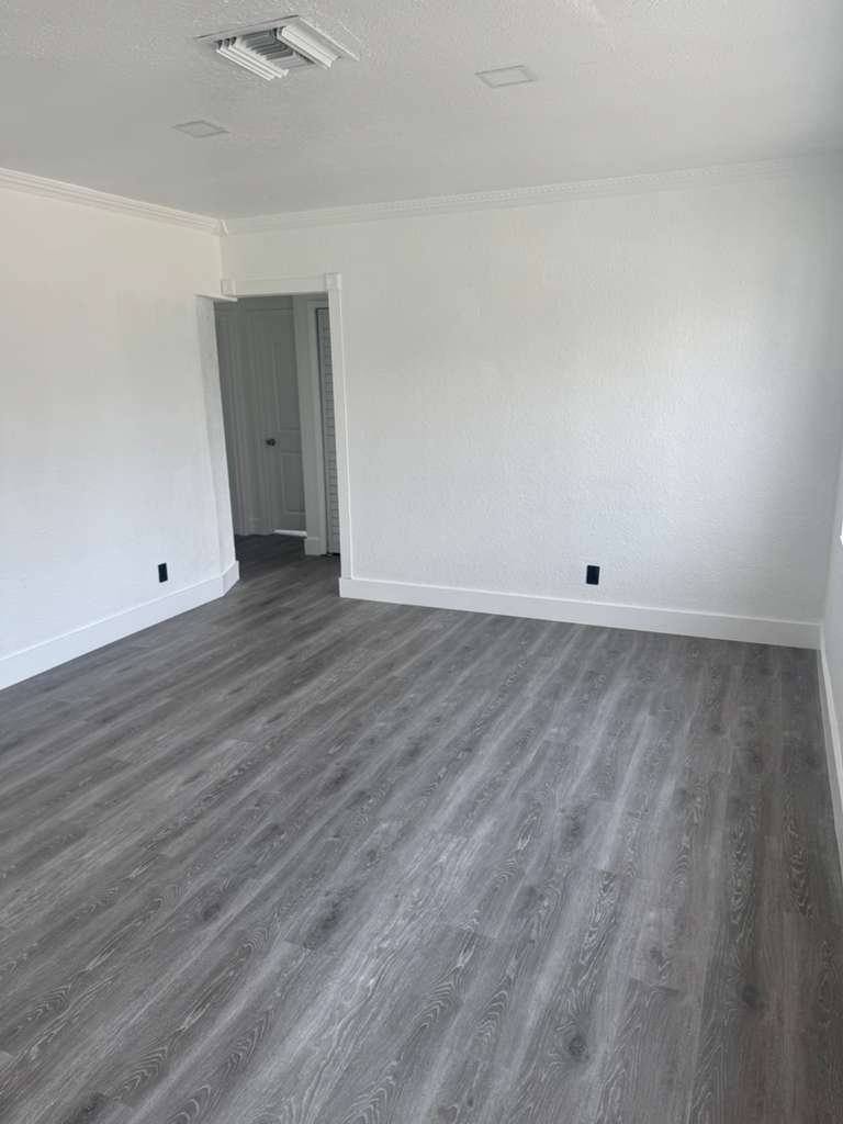 Apartment for rent at 35 W 61 St #1, Hialeah, FL 33012