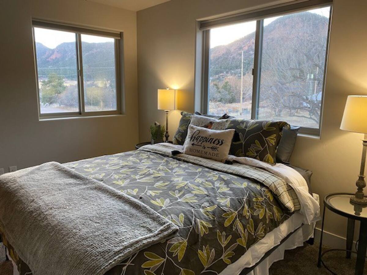 House for rent at 40 Kent St, Monument, CO 80132