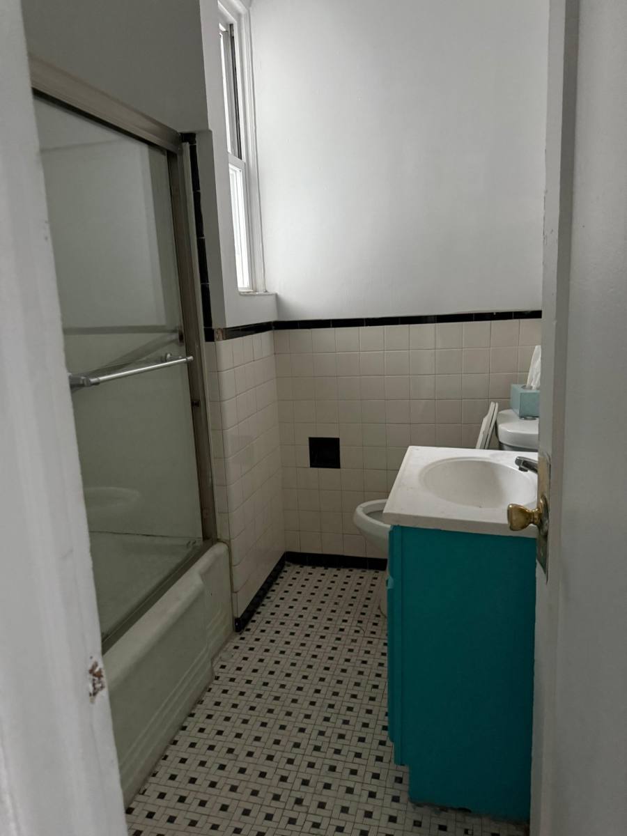 Apartment for rent at 138 Mount Vernon Ave #3, Mount Vernon, NY 10550