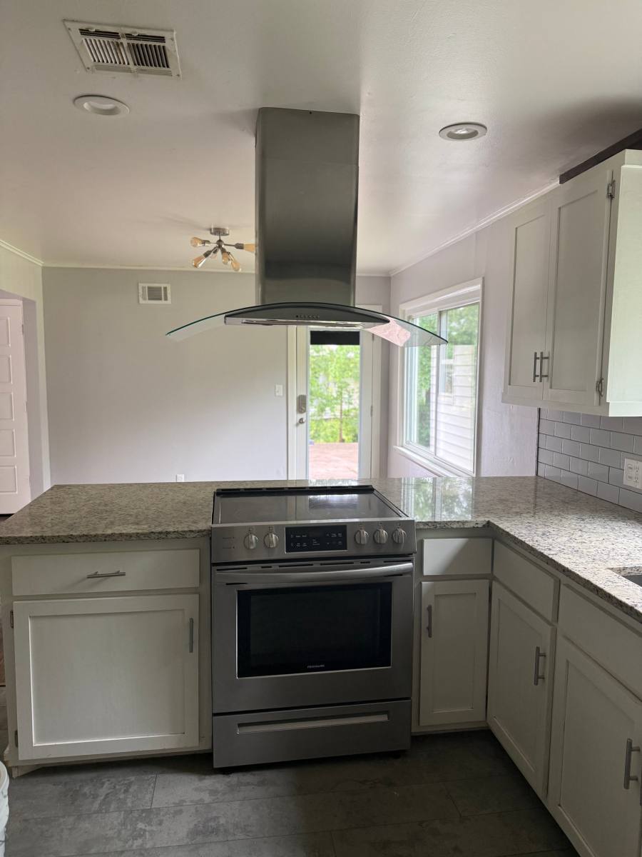 House for rent at 322 S 6th St, Broken Arrow, OK 74012