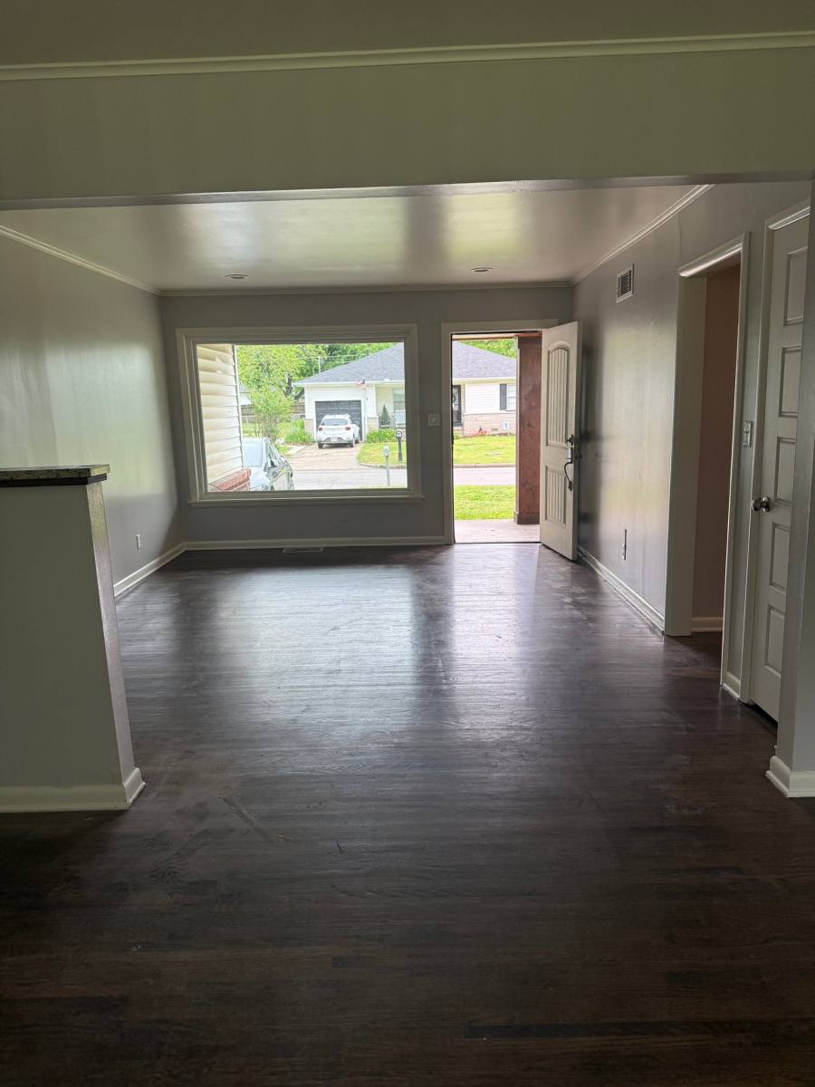 House for rent at 322 S 6th St, Broken Arrow, OK 74012