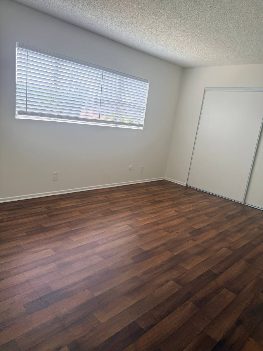 Apartment for rent at 15128 Sherman Way #107, Van Nuys, CA 91405