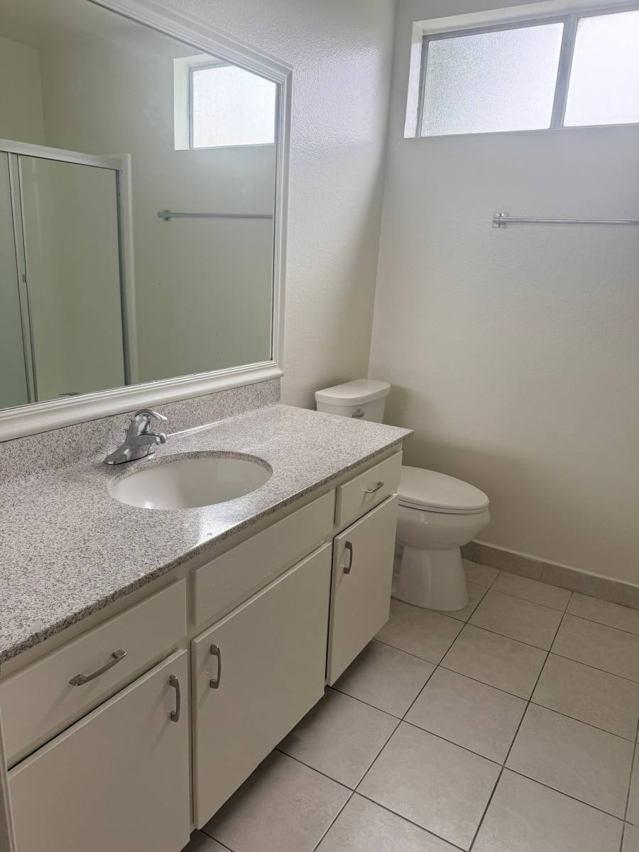 Apartment for rent at 15128 Sherman Way #107, Van Nuys, CA 91405