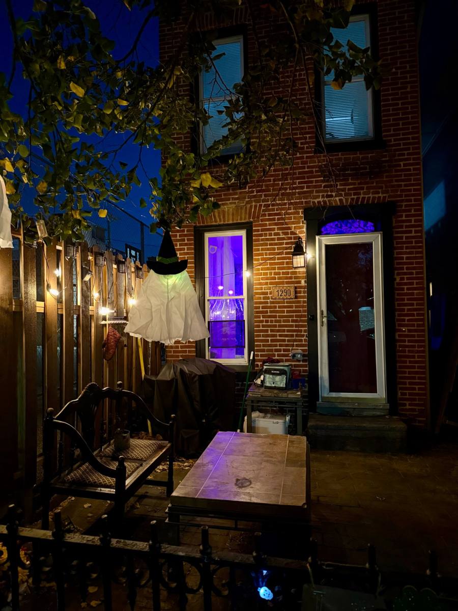 Townhouse for rent at 1290 Battery Ave, Baltimore, MD 21230