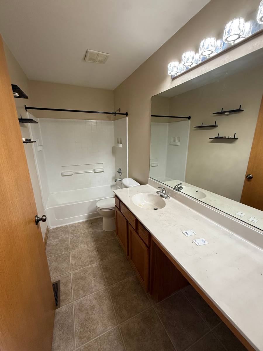 Townhouse for rent at 2551 Hearthstone Dr, Hampshire, IL 60140