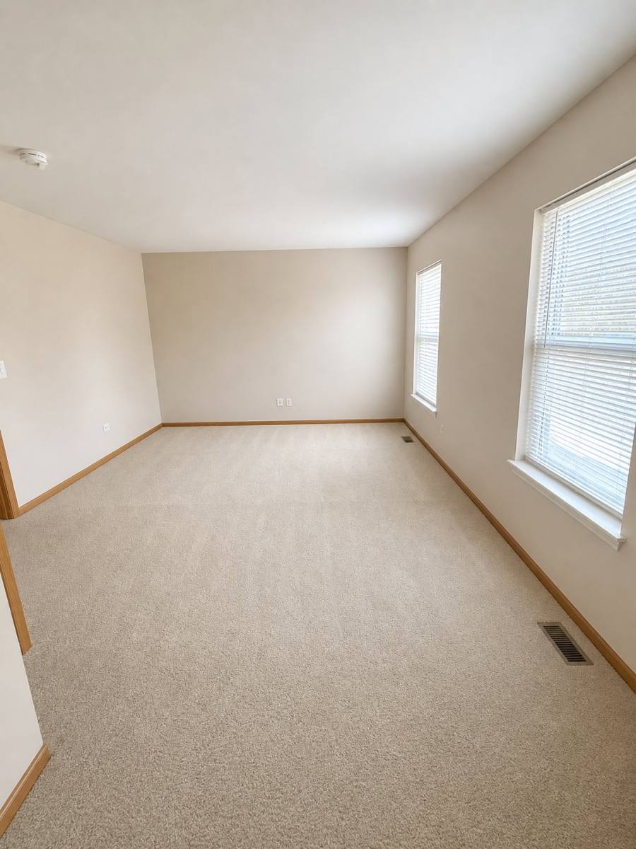 Townhouse for rent at 2551 Hearthstone Dr, Hampshire, IL 60140