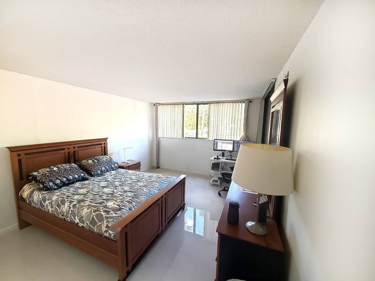 Apartment for rent at 9735 NW 52 St, Miami, FL 33178