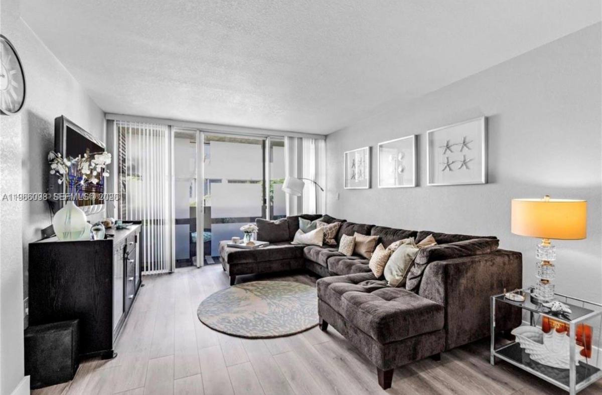 Apartment for rent at 830 NW 87th Ave #3, Miami, FL 33172