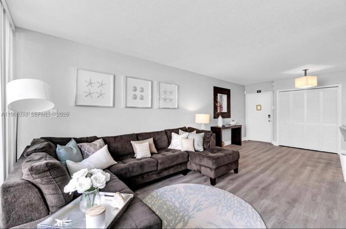 Apartment for rent at 830 NW 87th Ave #3, Miami, FL 33172