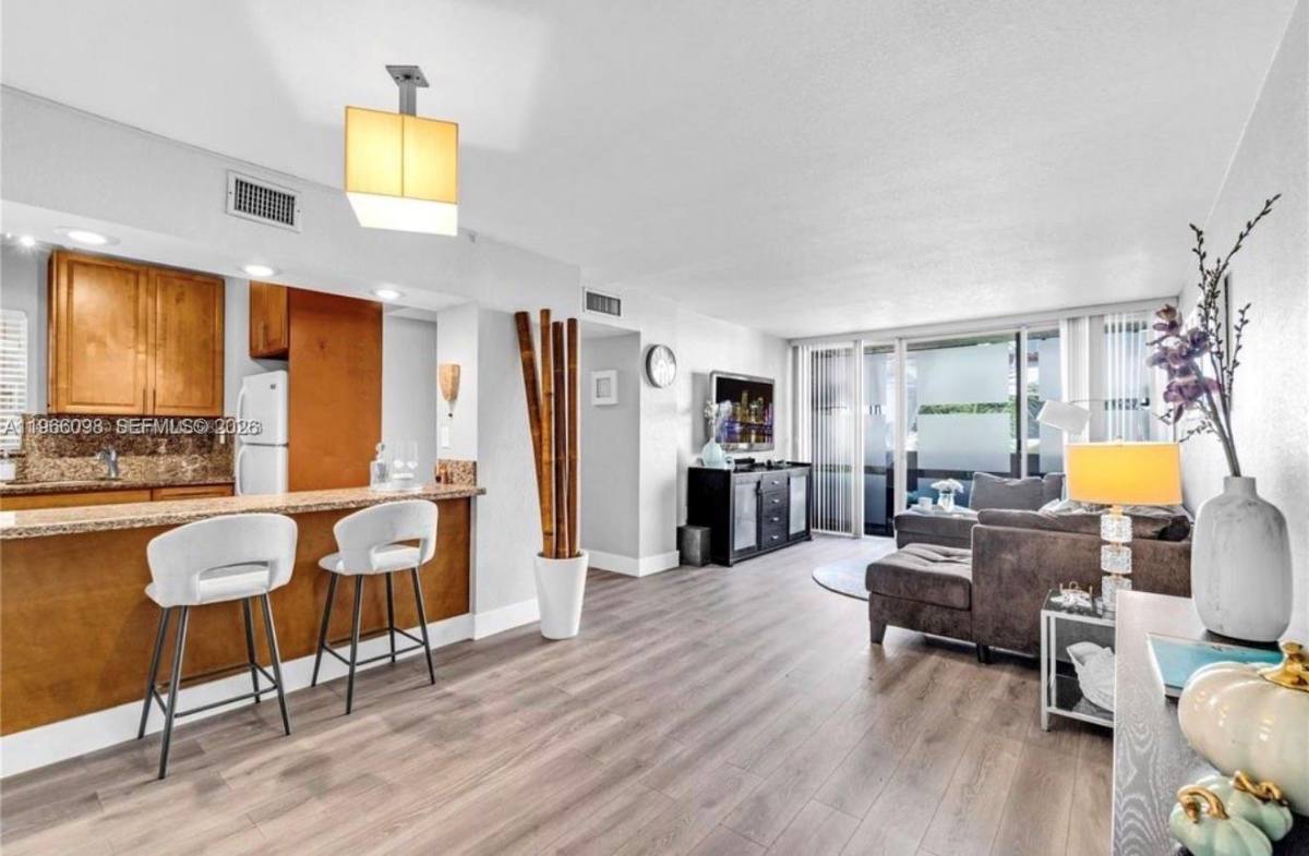Apartment for rent at 830 NW 87th Ave #3, Miami, FL 33172