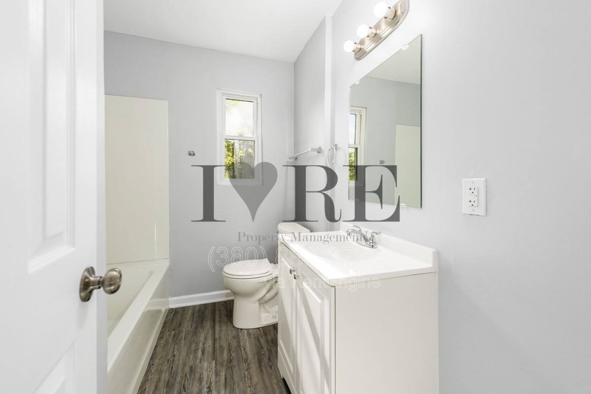 Apartment for rent at 3204 T Ave, Columbus, OH 43207