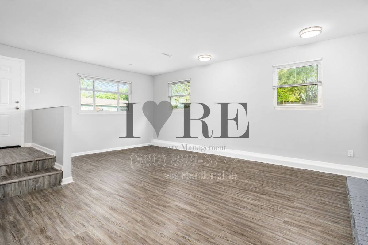 Apartment for rent at 3204 T Ave, Columbus, OH 43207