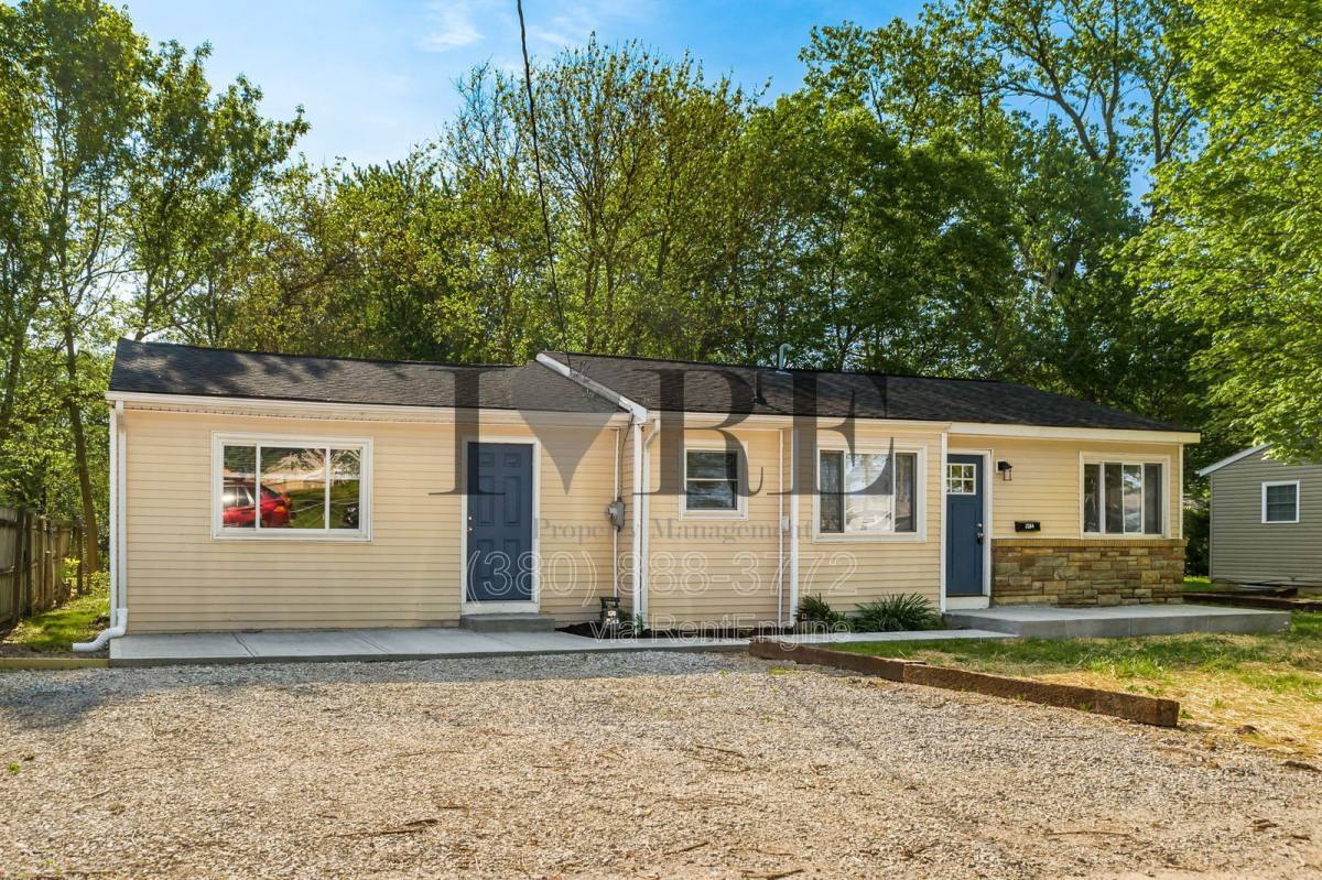 Apartment for rent at 3204 T Ave, Columbus, OH 43207