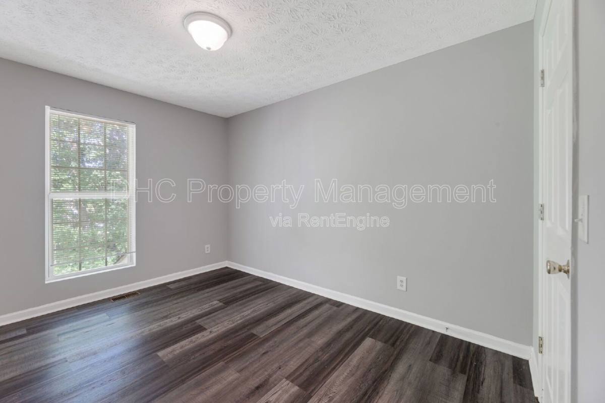 House for rent at 5625 Strathmoor Manor Circle, Lithonia, GA 30058