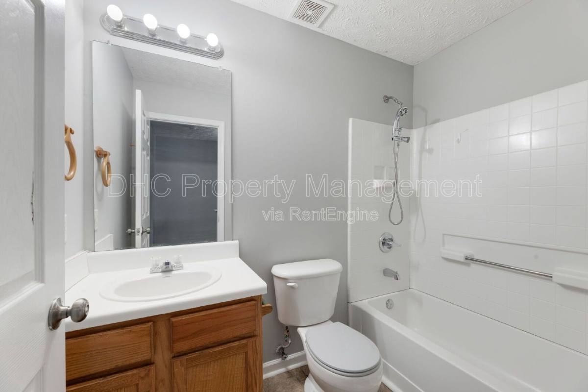 House for rent at 5625 Strathmoor Manor Circle, Lithonia, GA 30058