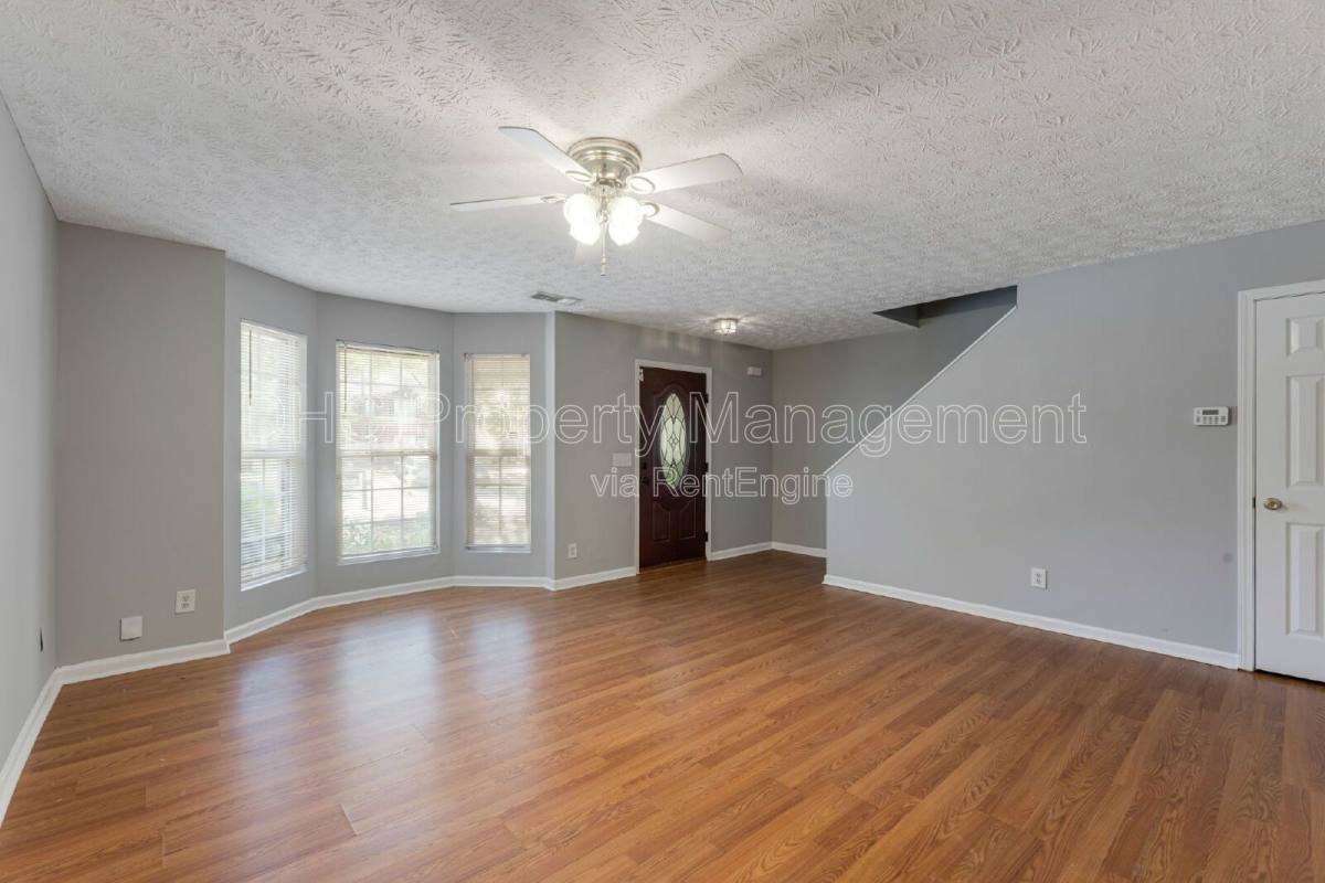 House for rent at 5625 Strathmoor Manor Circle, Lithonia, GA 30058