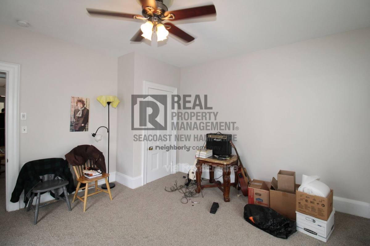 Apartment for rent at 40 Grove St #4, Dover, NH 03820