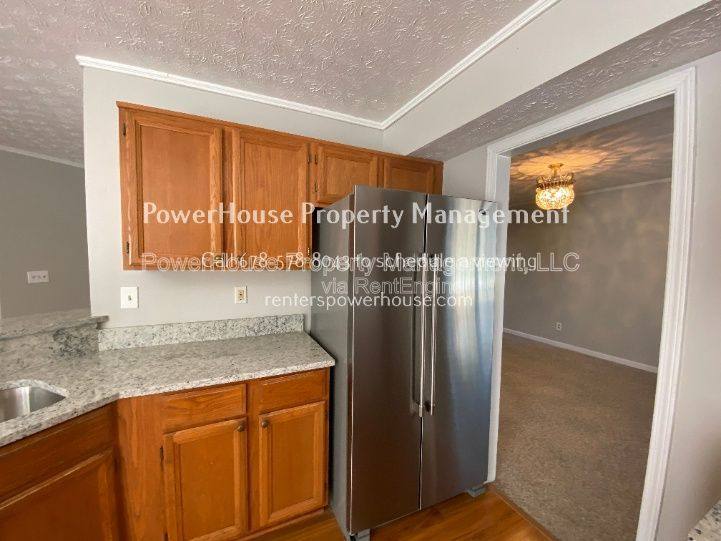 House for rent at 605 Suwanee Lakes Circle NW, Suwanee, GA 30024
