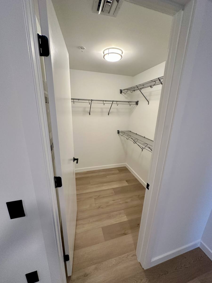 Apartment for rent at 307 SW 5th St, Fort Lauderdale, FL 33315