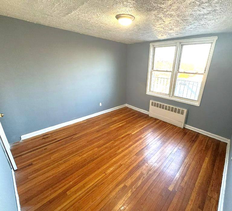 Apartment for rent at 103 Chancellor Ave #B16, Newark, NJ 07112