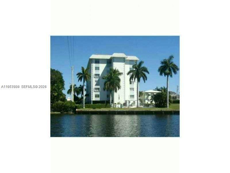 Apartment for rent at 1881 Middle River Dr, Fort Lauderdale, FL 33305