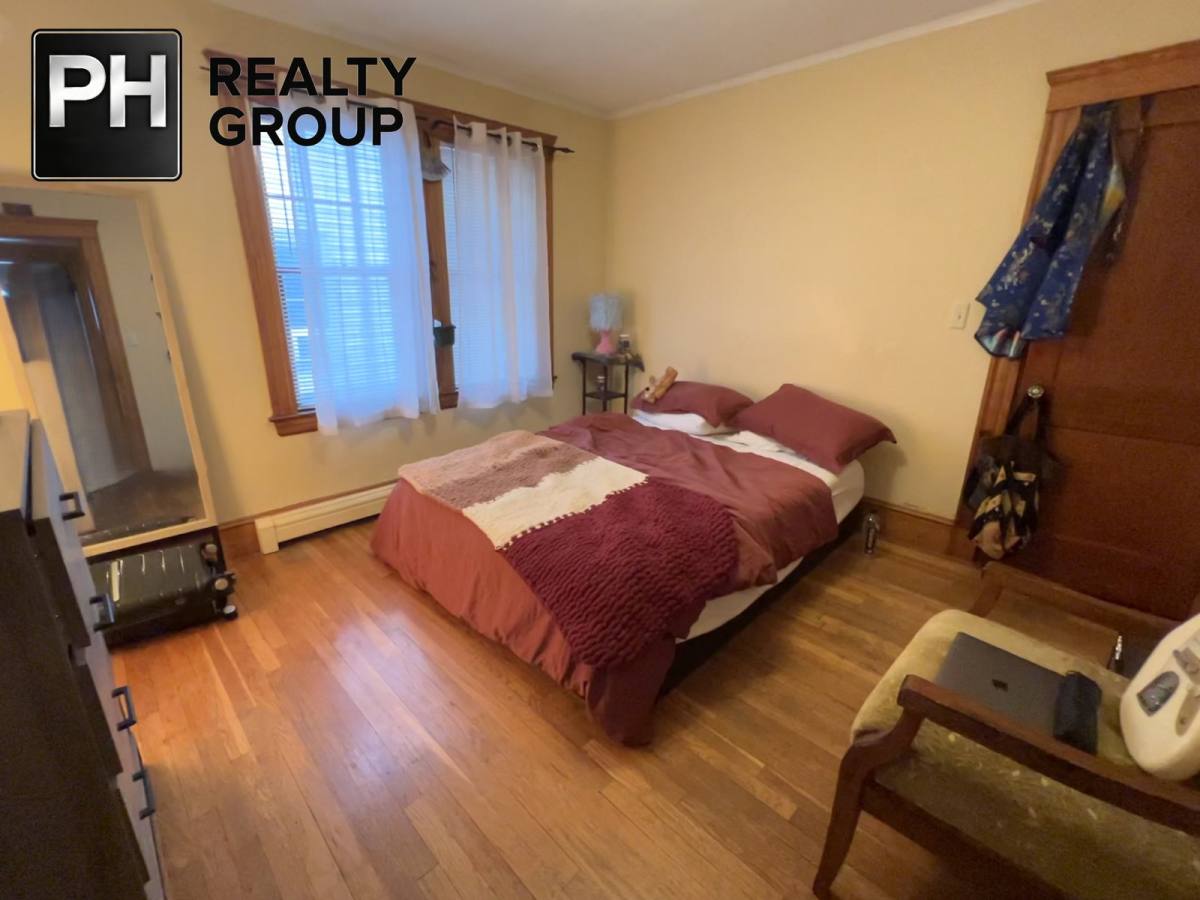 Apartment for rent at 385 Arlington St #1, Watertown, MA 02472