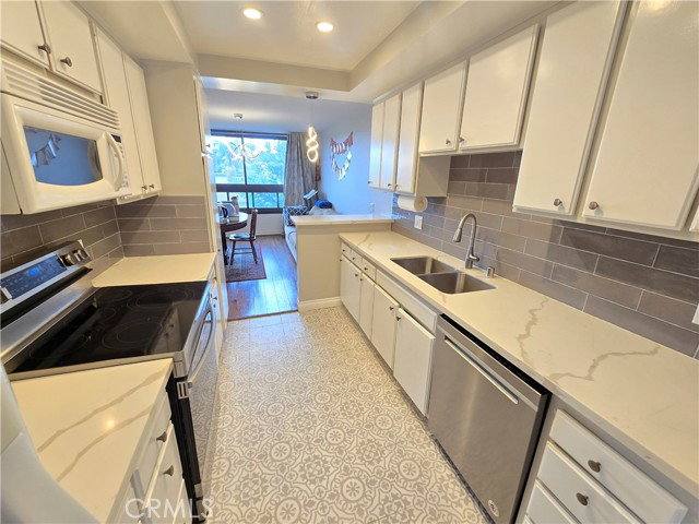 House for rent at 8828 Pershing Dr #121, Playa Del Rey, CA 90293
