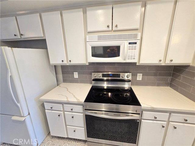 House for rent at 8828 Pershing Dr #121, Playa Del Rey, CA 90293