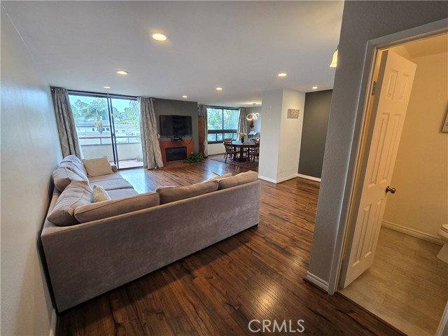 House for rent at 8828 Pershing Dr #121, Playa Del Rey, CA 90293