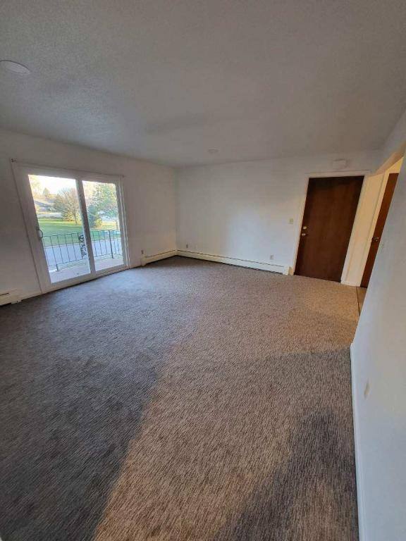 Apartment for rent at 1739 1st Ave N #11, Estherville, IA 51334