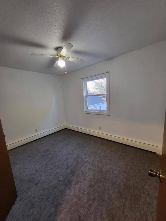 Apartment for rent at 1739 1st Ave N #11, Estherville, IA 51334
