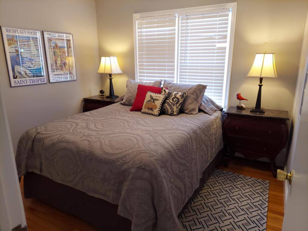 House for rent at 232 Woodlawn Ave, Royal Oak, MI 48073