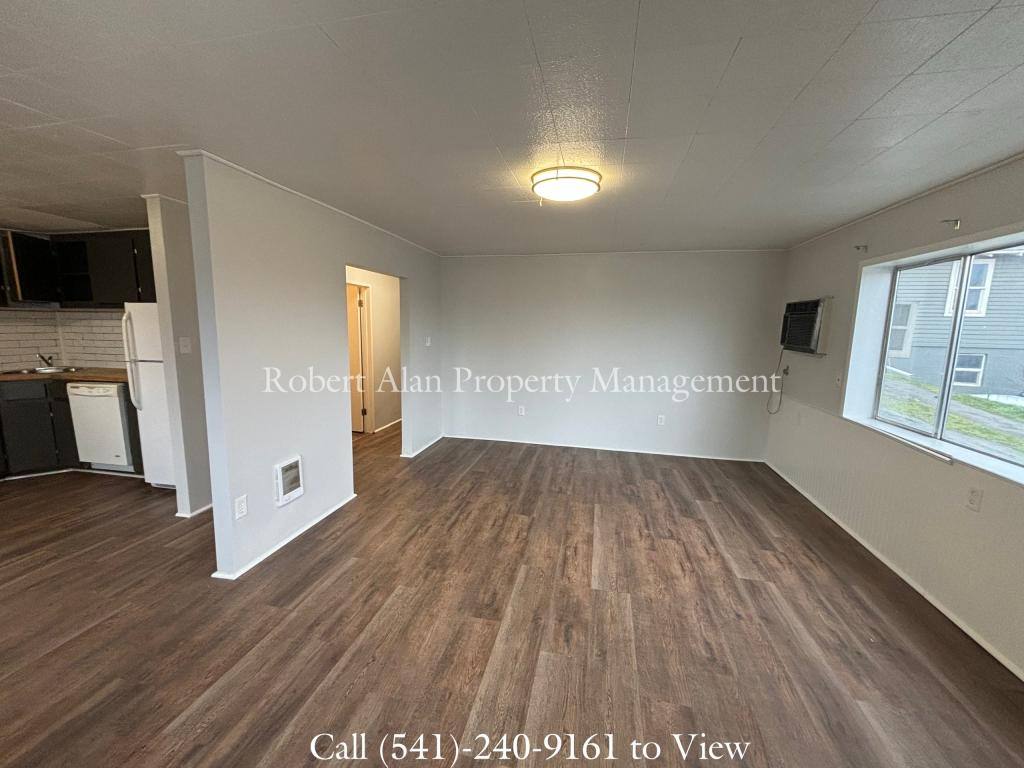 824 SW 7th #C, Pendleton, OR 97801 - House for Rent - Image 6
