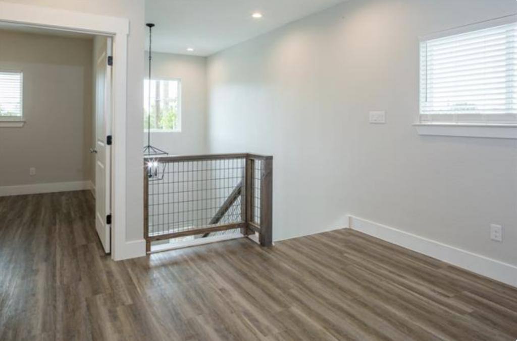 House for rent at 523 N Preston Ave, Van Alstyne, TX 75495