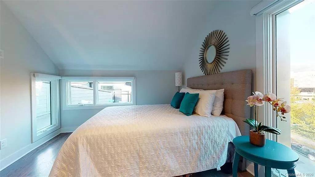 Townhouse for rent at 1056 Kenilworth Ave, Charlotte, NC 28204
