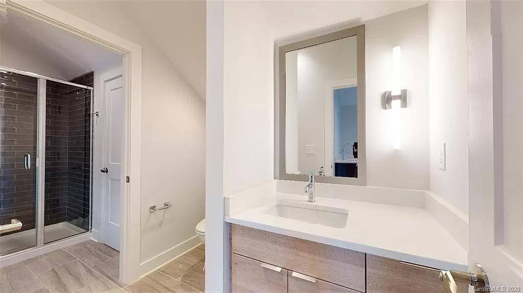 Townhouse for rent at 1056 Kenilworth Ave, Charlotte, NC 28204