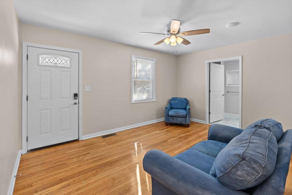House for rent at 1009 Lindsay St, Lynchburg, VA 24502
