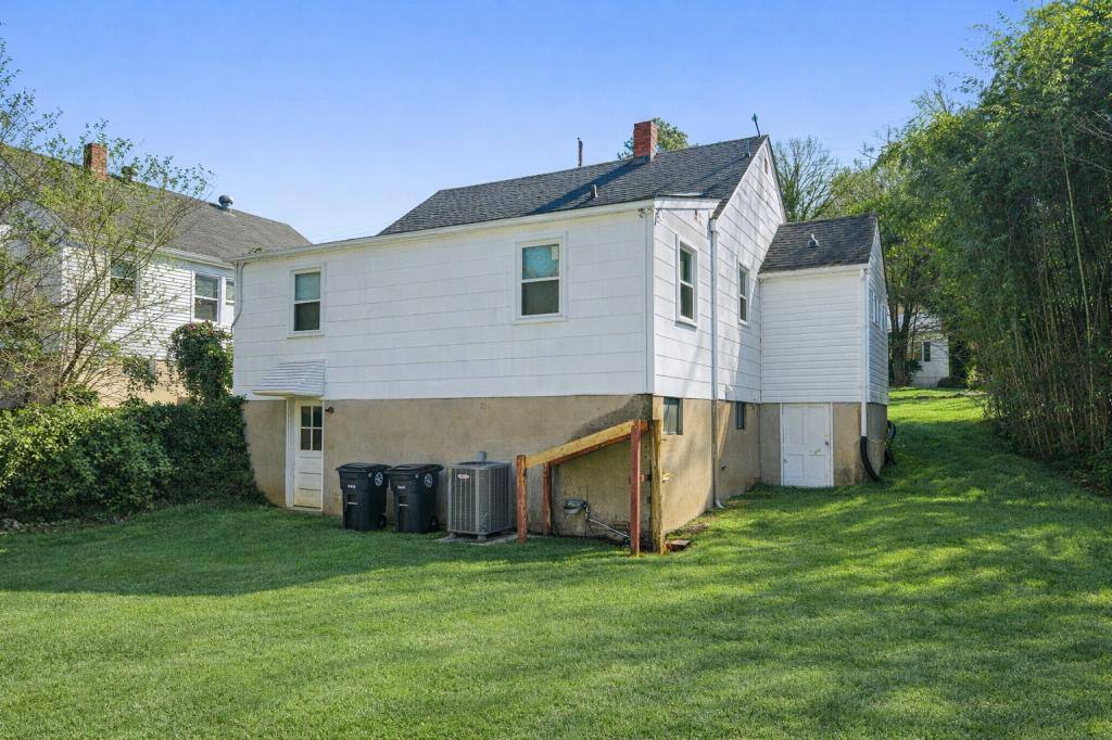 House for rent at 1009 Lindsay St, Lynchburg, VA 24502